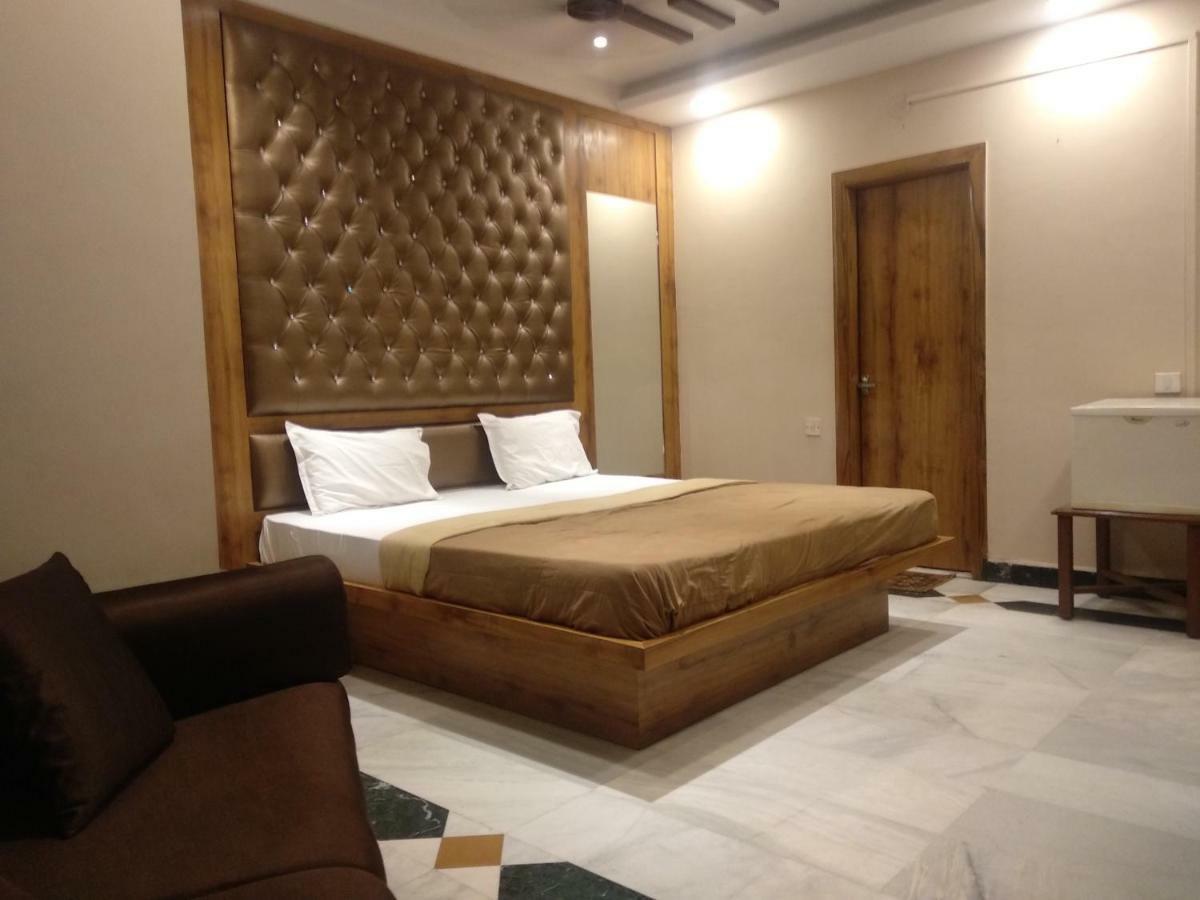 Hotel Rajwada International Belgaum Eksteriør bilde
